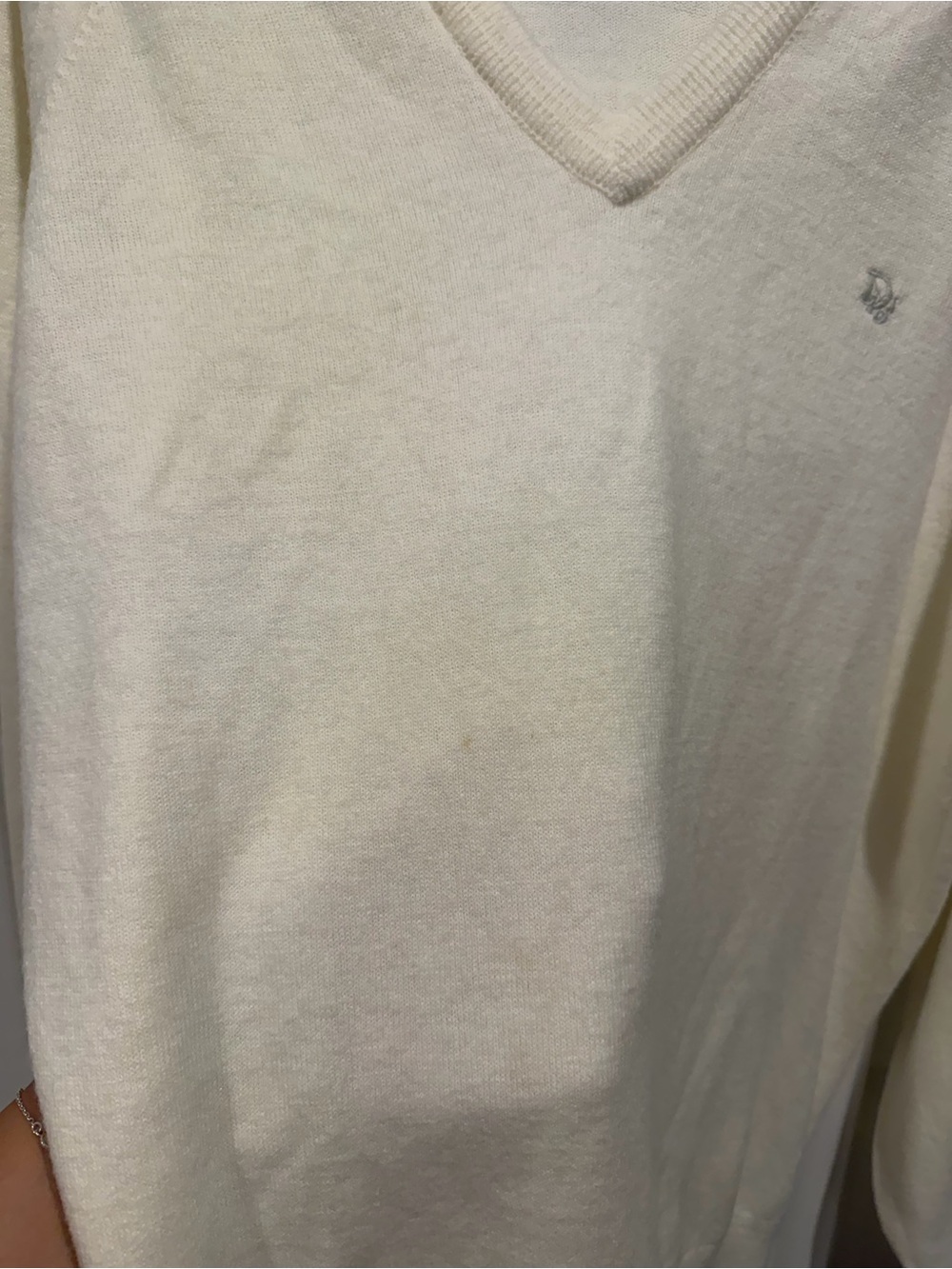 Vintage Dior Men’s Ivory V-Neck Sweater - Picture 2 of 9